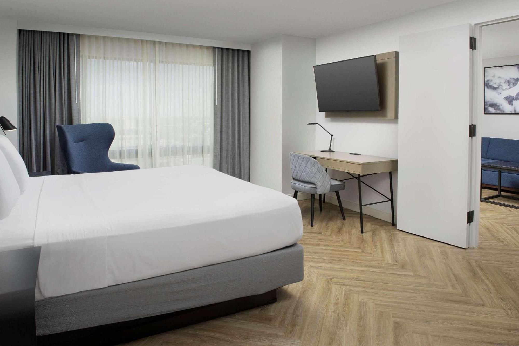 Radisson Blu Fargo Hotel Bagian luar foto